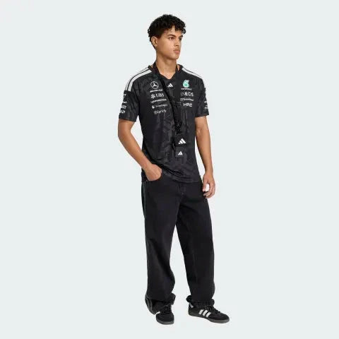 Mercedes - AMG Petronas Formula One 2026 Men's Team Jersey T-Shirt - Black/White